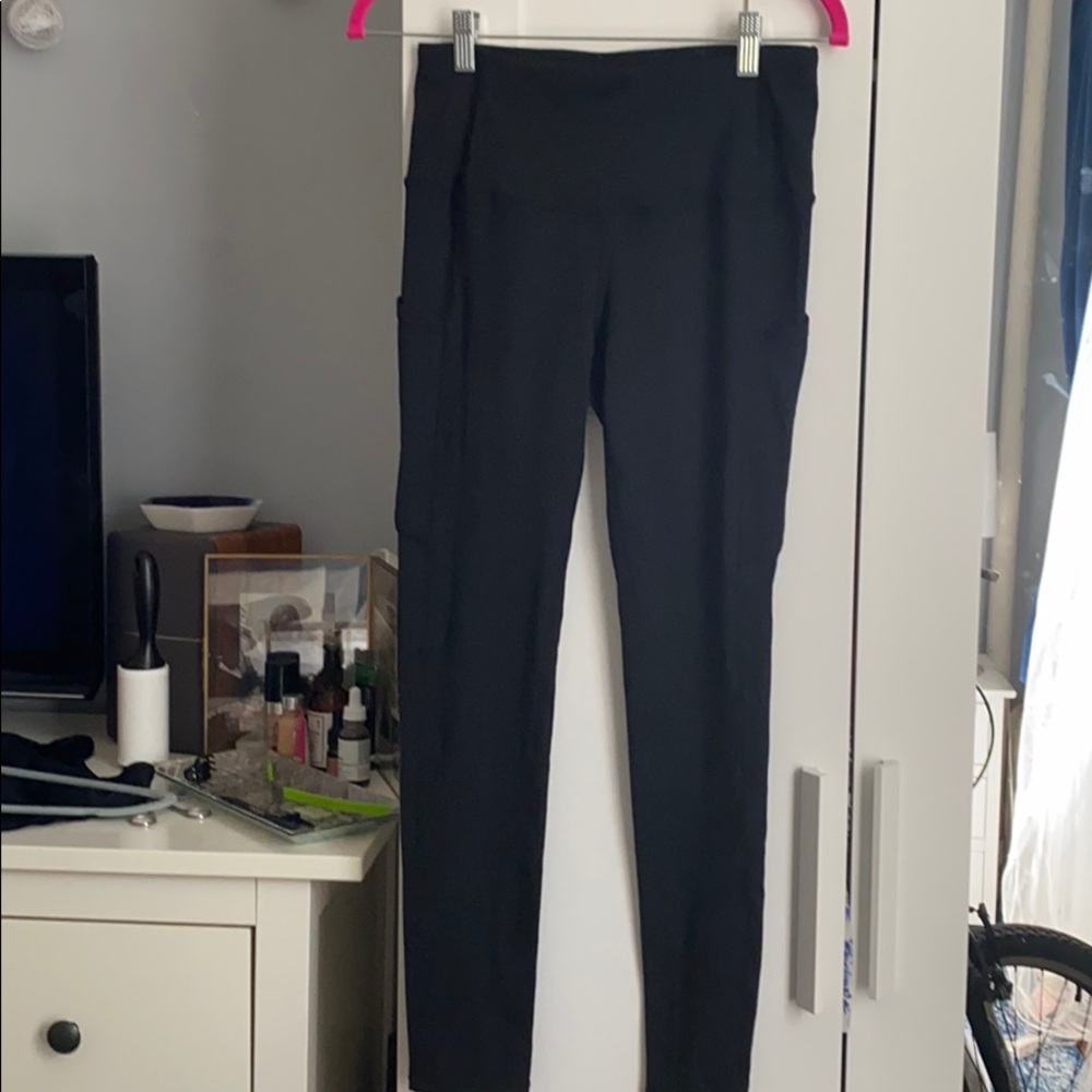 Long leggings with side packets